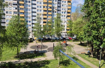 Iris Zagreb - Foto 24