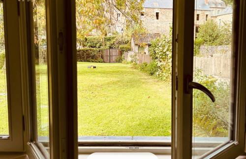 H2 Maison au pied du Château - Foto 25