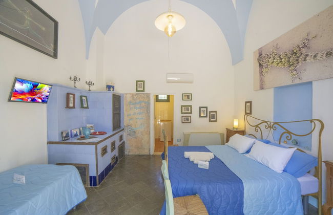 Masseria Le Palmentelle Pool And Garden - Photo 6