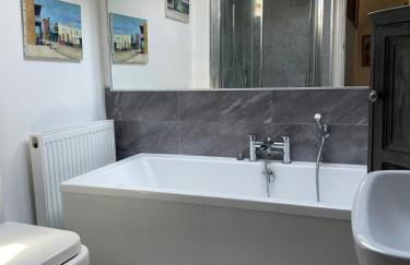 Victorian Home with Dedicated Workspace, Sherwood Nottingham - Foto 7