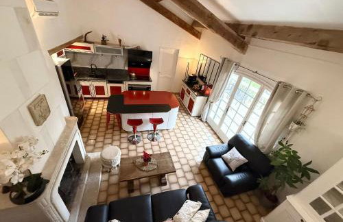 Small Provencal Castle with Swimming Pool, Tennis, Gym & Calm - Foto 38