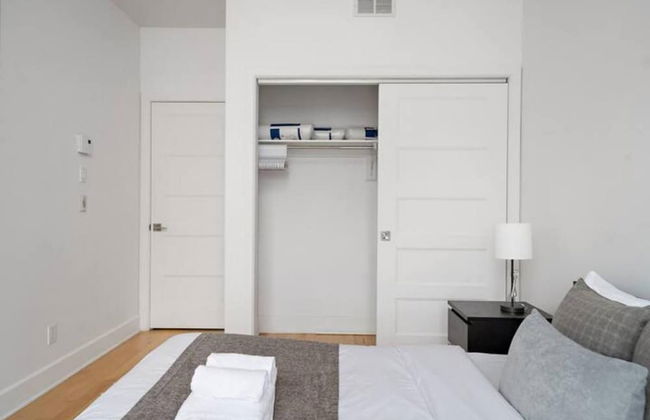 3 Bedroom Penthouse Great for Family Vacation - Photo 28