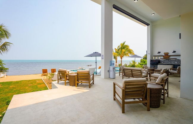 Spacious 4-bed Villa in Placencia Village w Pool - Foto 24