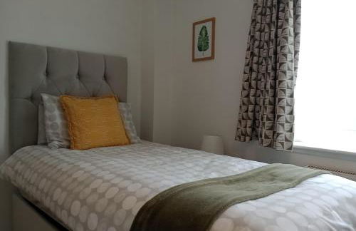 3BR House with garden near Bicester Village - Foto 8