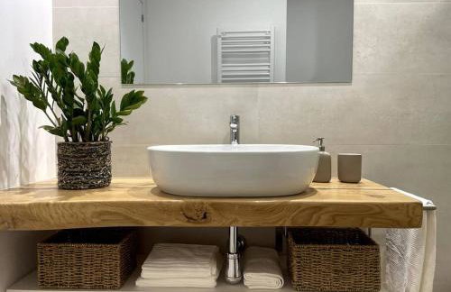 Apartamento nuevo céntrico frente al mar en Palamós - Foto 17