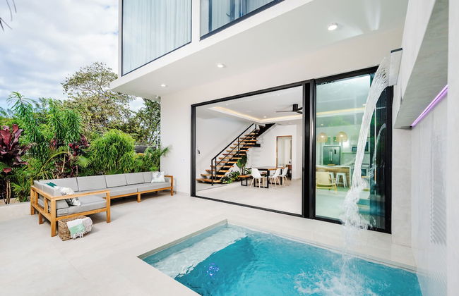 The mVillas with Exclusive Beach Club Access - Photo 8