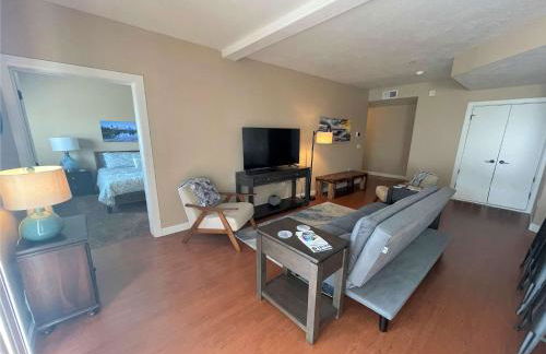 Deluxe Downtown Condo Close to Everything! - Foto 14