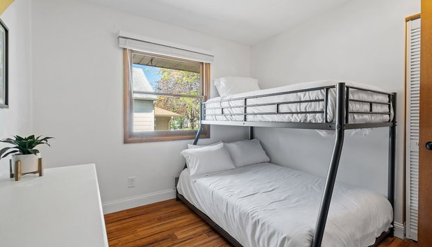 Crystal Lake Clubhouse - Foto 3, Habitación