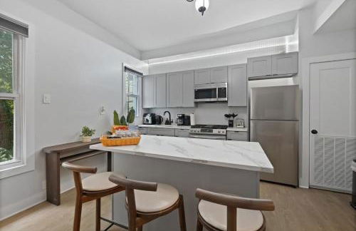 Cozy and Modern 3BR Apartment 5min to PATH to NYC - Foto 4