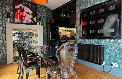 The Turret - Photo 8