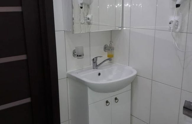 Apartment on Demokraticheskaya str 45-2 - Photo 11