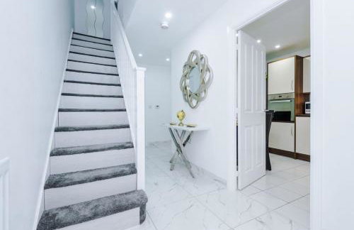 LUXURY 3 BEDROOM HOUSE Close to Manchester Center - Foto 50