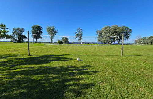 Waterfront Oneida Lake Lux House - Photo 2