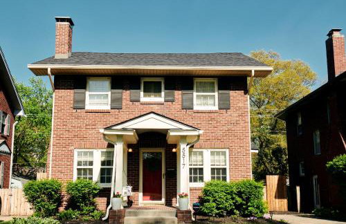 A bright, peaceful retreat designed for comfort and ease - Foto 1