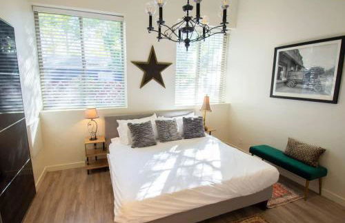 Unique denver loft in rino art district - Photo 14