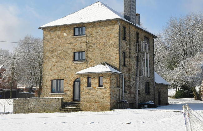 Grand Villa With Bubble Bath - Photo 57