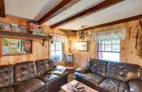 Peaceful Oakfield Cabin on Mattawamkeag River! - Foto 5