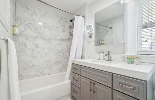 Luxury Retreat with Private Au Pair Suite - Foto 71