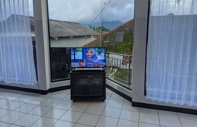 Villa Gunung Bhakti - Photo 8