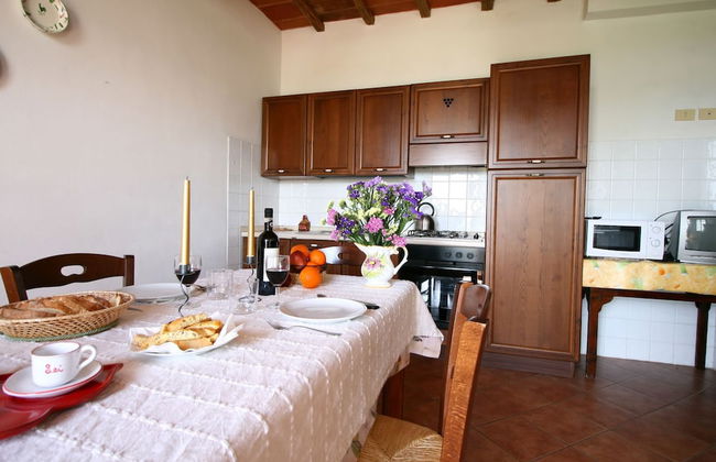 Rustic Tuscan Farmhouse - Foto 16