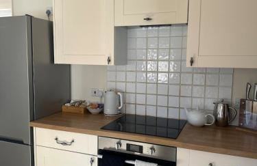 Charming Country Cottage with Lovely Views - Foto 22