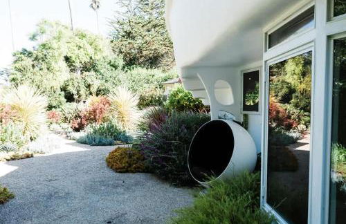 Unique Sculptured House with Private Beach Access - Foto 22