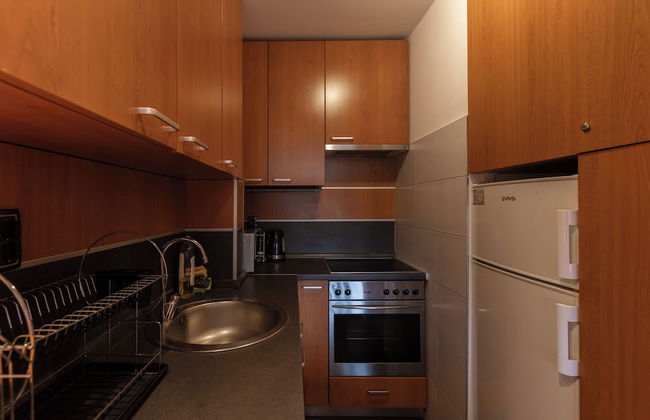 Central Park Apartments - Photo 24