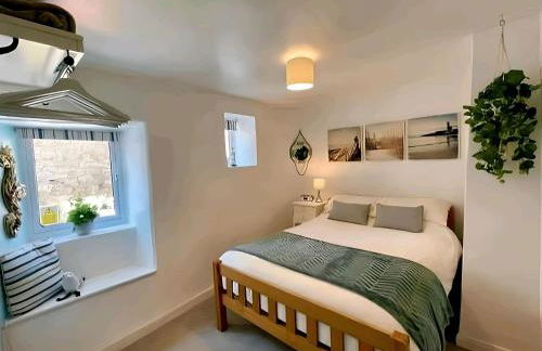 Mariners Cottage - Waters edge Fisherman's Cottage, Harbour & Sea Views & Free Dedicated Parking - Photo 38