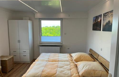 SUNRISE mit großer Terrasse und Weitblick - Photo 2