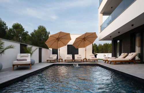 Luxury Villa Vesper- Heated Pool, Hot Tub, Rooftop terrace, Gym - Foto 3
