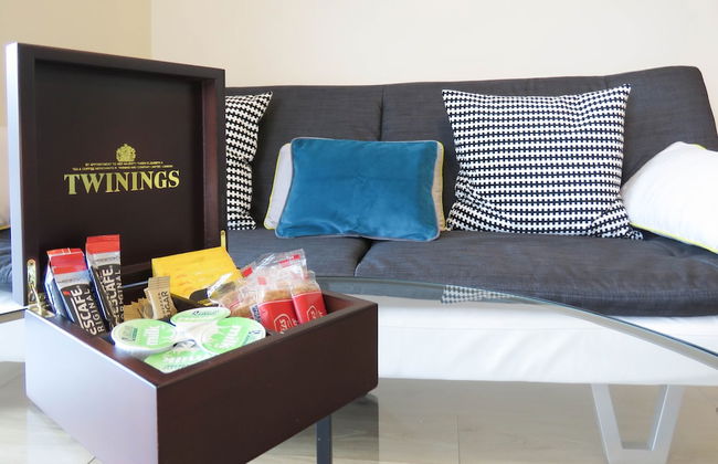 Park Central Two Bedroom & Parking - Foto 10