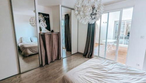 Maison avec cour et parking clos - Foto 5