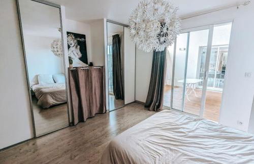 Maison avec cour et parking clos - Foto 5