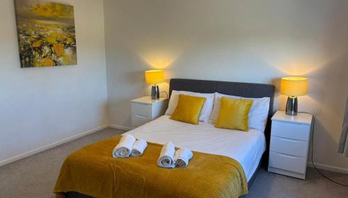 Hereford - Kestrel House - 4 Bedroom House Close to City With Parking - Sleeps 7 - Suitable for Family Gatherings or Contractors With Vehicles - Hosted by RENTMYHOUSE - Foto 2