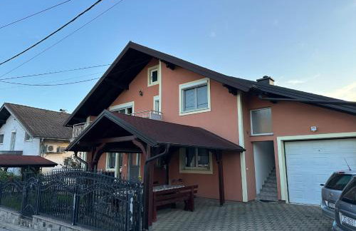 Studio Apartman Karlo - Foto 1