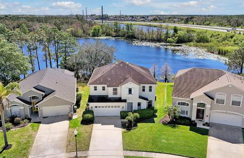 Lilo & Stitch Themed Villa 10 Min to Disney! Heated Pool & Game Room - Foto 54