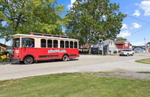 Dave's Last Resort-House on the Lake home - Foto 16