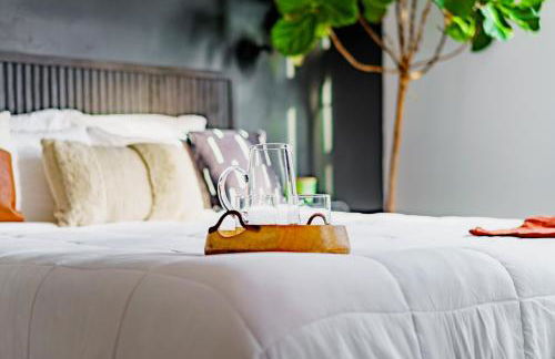 Jungle House Luxury Homes - Columbus Downtown Short North - Steps to Convention Center & Nationwide Arena - Sleeps up to 11 - Free Parking - Over 5,800 Five Stars - Foto 106