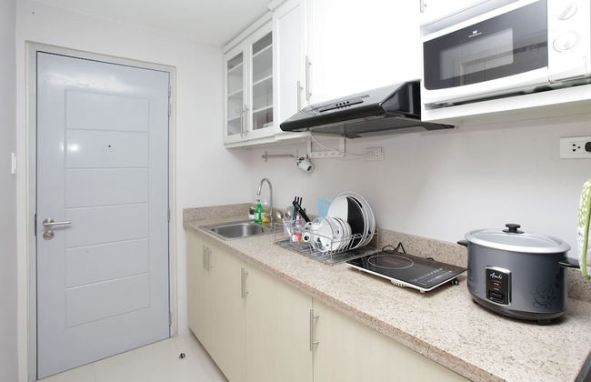 Grass Residences - Condo - Photo 8