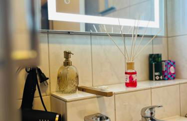 Penthouse, Sonnenbalkon, Netflix - Foto 44