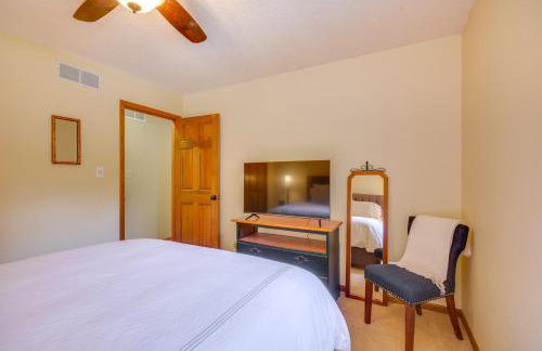 3 Mi to Dtwn Jefferson City Family Home with Deck - Foto 16