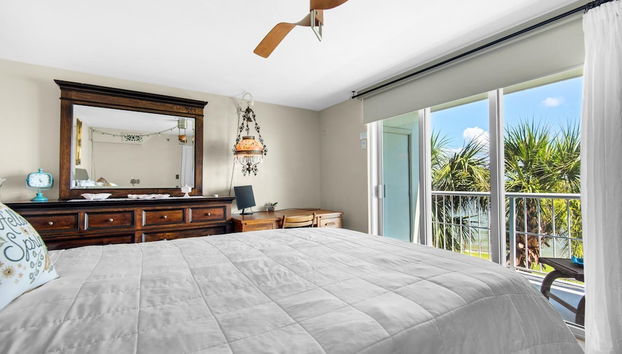 Tristan Towers Unit 1E - Foto 2, Habitación