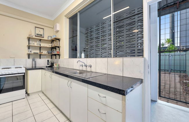 Bright Retreat in Rapid Greek - Foto 5