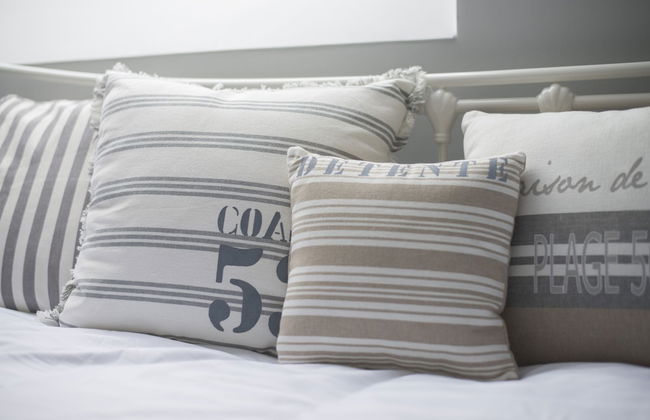 Marina Beach House - Photo 5