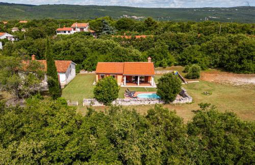 Pool House In Greenery - Happy Rentals - Foto 2