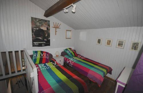 maison pierre et voûte au cœur du village - Photo 16
