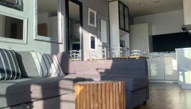 Stunning city centre flat with a terrace - Foto 3