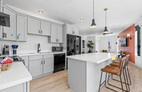 Quiet family getaway - 2 kings, pet friendly - Photo 18