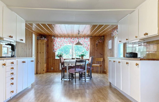 8 Person Holiday Home in Valdemarsvik - Foto 7