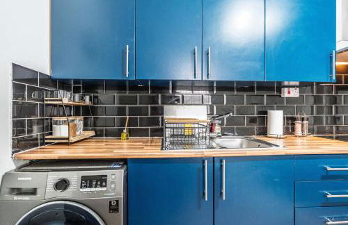 Newly Renovated 4BR House with lots of amenities - Foto 44